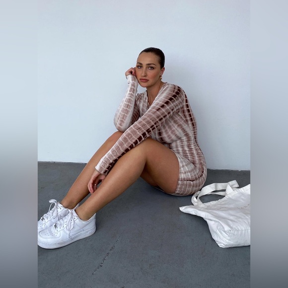 NWT Joani Tie Dye Mini Dress Brown - Picture 5 of 5